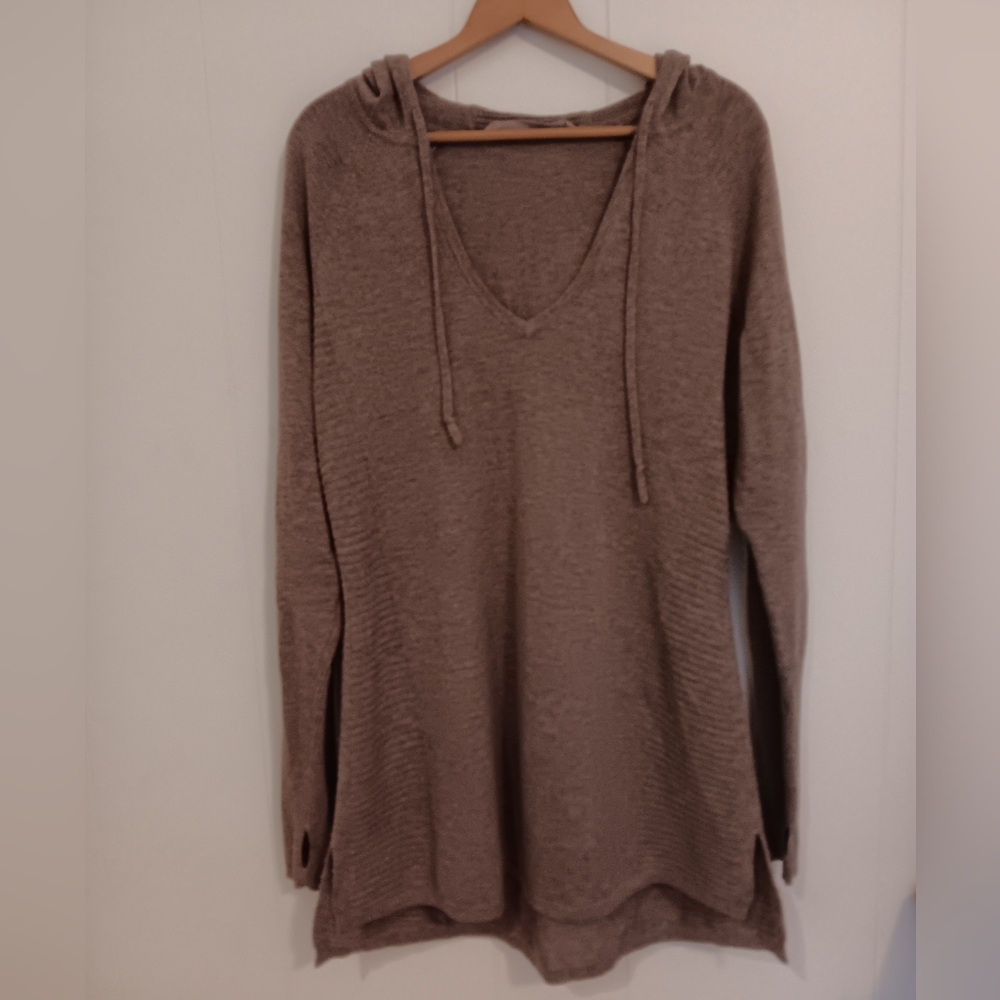 Athleta Taupe V-Neck Hooded Merino Wool Pullover Sweater